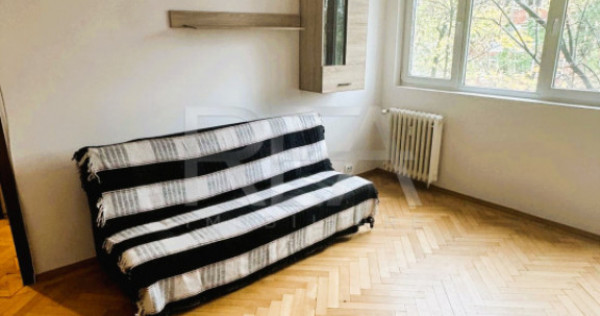 2 camere etaj 2 din 4 bloc anvelopat in Pajura