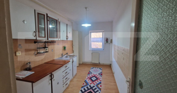 Oferta Craciun!!1 Apartament decomandat , 2 locuri de parcar