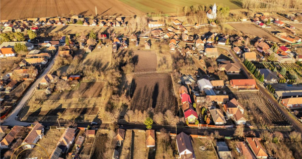 FILM! 4.554 mp intravilan, PUZ, multifunctional: locuinta,af