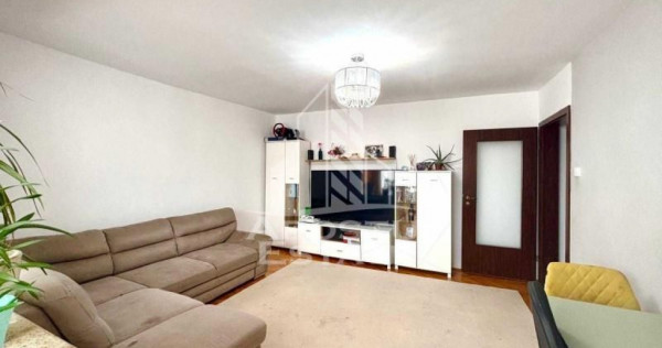 Apartament 3 camere,decomandat, renovat, zona Dambovita