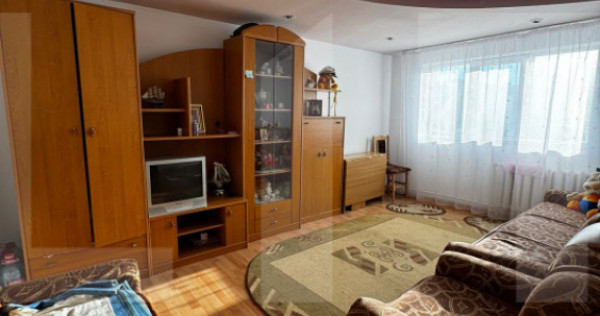 Apartament luminos, cu 3 camere, &icirc;n Grivița