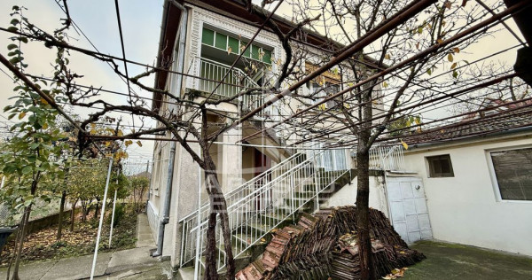 Casa individuala cu 2 fronturi stradale, teren 480mp, zon...