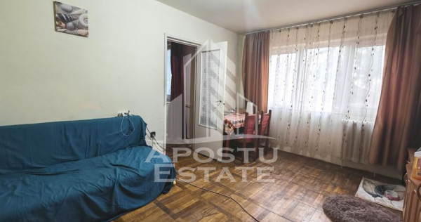 Apartament cu 2 camere la etaj intermediar, etajul 1, zon...