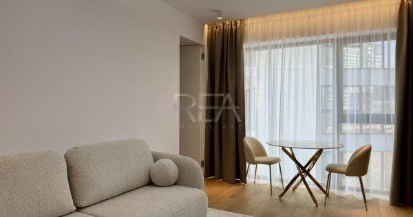 Studio dublu One Lake Club, cu piscină și promenadă pe la