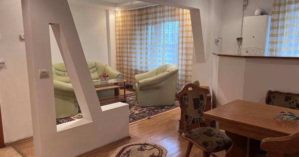 Apartament 2 camere,etaj 1 Bulevardul Decebal