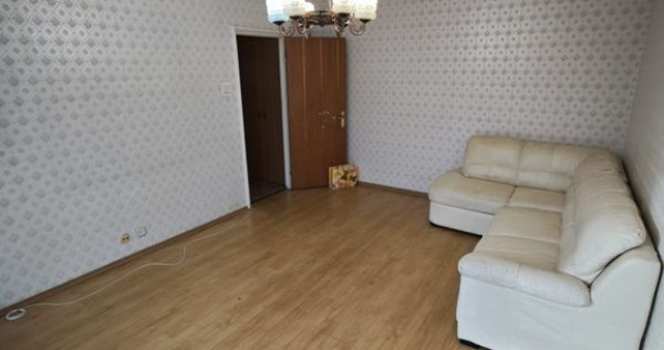 4 Camere Decomandat 90mp Ozana Titan