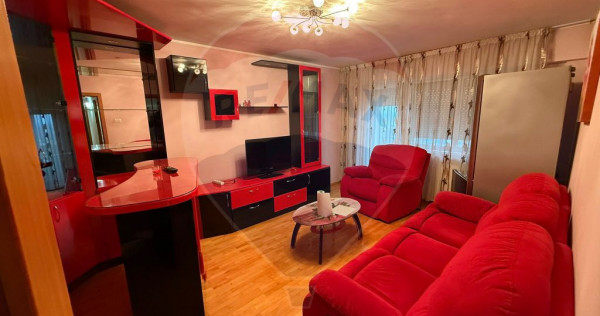 Apartament cu 3 camere in zona Aurel Vlaicu