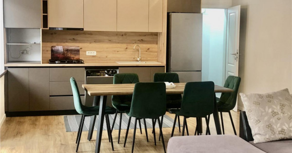 Casa 3 Camere Decomandat Curte Parcare De Inchiriat zona JUD