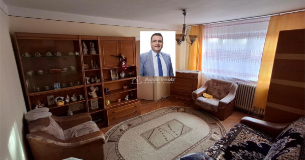 Resita, Chirie 2 cam., Micro III