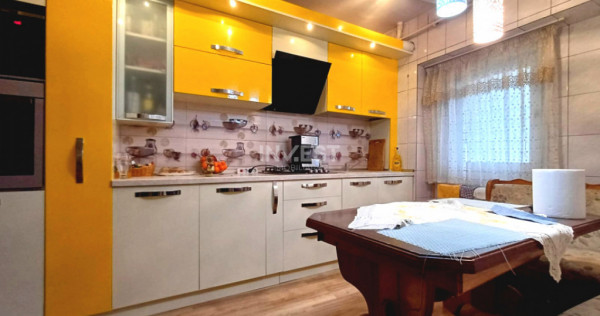 Apartament 3 camere decomandat &ndash; 80 mp &ndash;mobilat- Nicolin