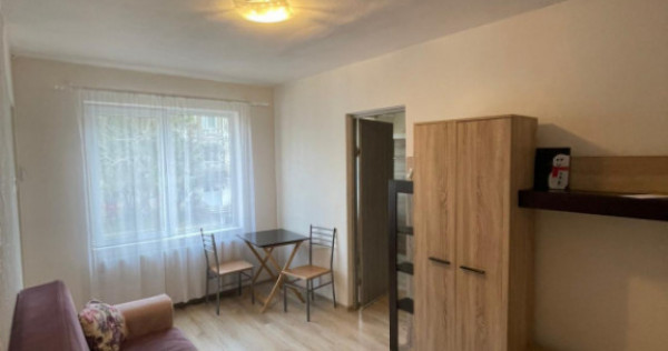 Garsonieră de v&acirc;nzare, 31 mp, zona Sasar