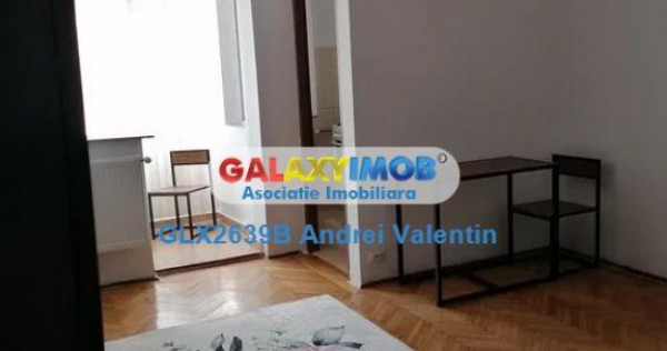 Garsoniera de Inchiriat zona Drumul Taberei - Favorit - Metr