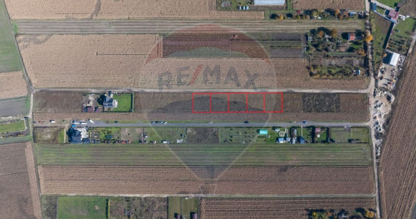 Teren Brasov -Strada Aron Pumnul, 2 loturi X 520 mp, impr...