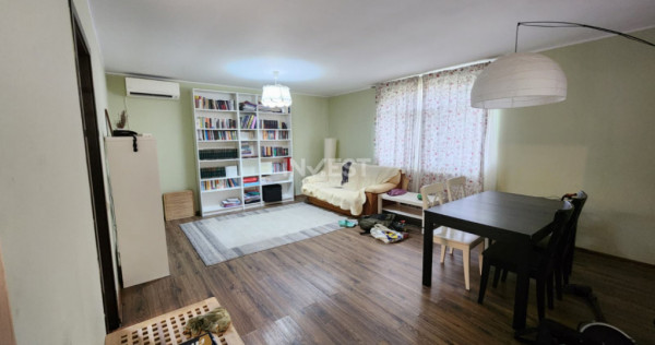 Casa 3 camere, 383mp teren, partial mobilata, utilata. Lunca