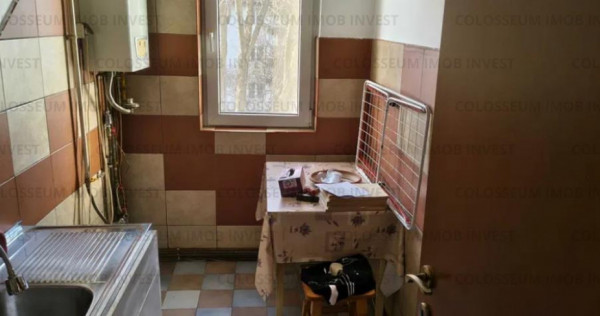 Apartament 2 camere, semidecomandat - zona Astra