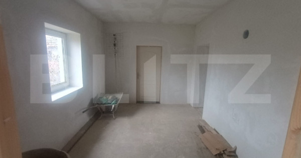 Casa de vanzare, 75 mp, localitatea Pelisor