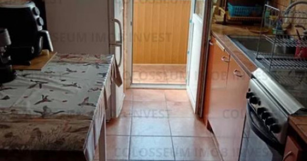 Apartament 3 camere, decomandat - zona Astra