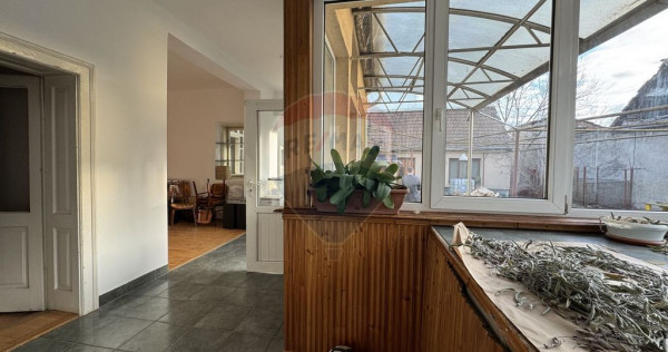 Casă pe un nivel pe str. Plevnei