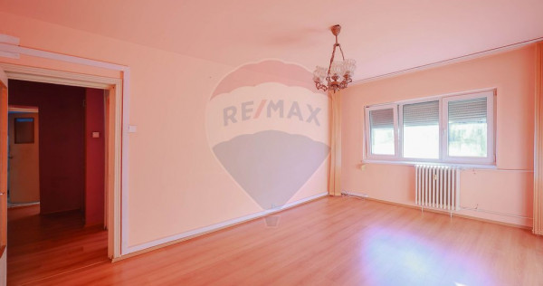 Apartament decomandat cu 2 camere de v&acirc;nzare &ndash; Zona Dacia