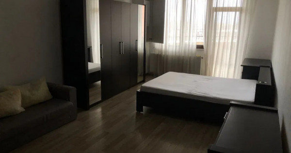 Garsoniera spatioasa, 48 mp, mobilata si utilata, loc de par