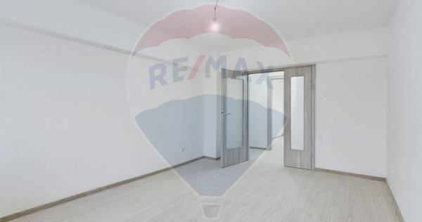 Apartament cu 4 camere de &icirc;nchiriat &icirc;n zona Centrul Civic