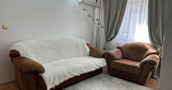 Podu Ros - Apartament 3 camere semidecomandat, MOBILAT și U