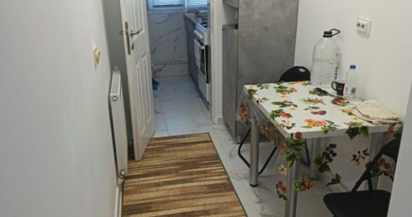 Proprietar! garsoniera! strada Liniei cu Valea Lunga