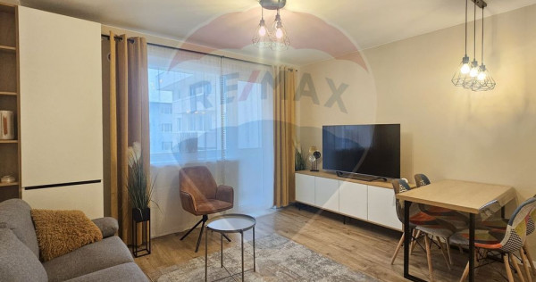 De &icirc;nchiriat &ndash; Apartament cu 3 camere, boxă și parca...