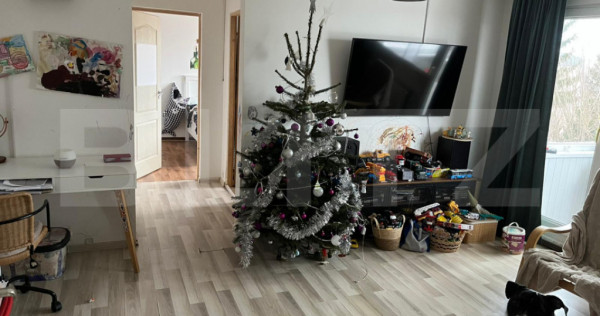 Apartament 2 camere, semidecomandat, Bulevardul Saturn