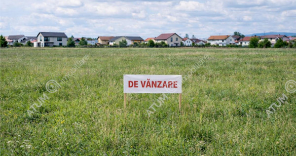 Teren extravilan cu suprafata de 2004 mp situat in Rasinari