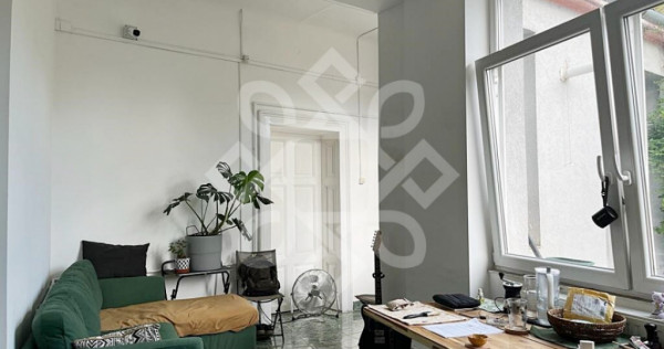 Casa cu vad comercial in Salonta