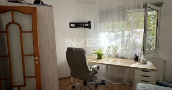 Apartament de vanzare, 3 camere, zona Canta, Iasi