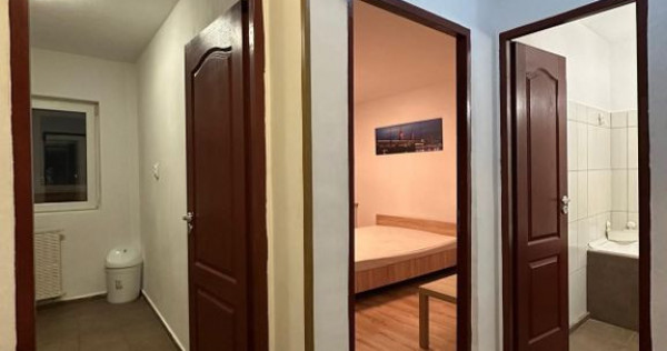 Garsoniera Decomandata - Sector 3 - Ozana