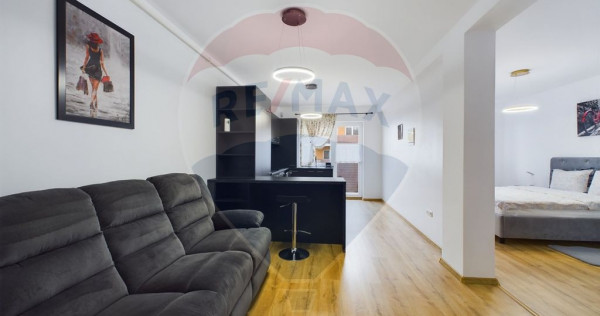 Studio modern | Parcare | S&acirc;npetru Subcetate Residence