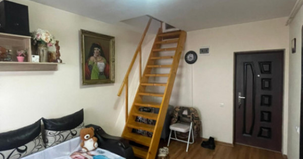 Garsoniera pe două nivele, 38 mp, zona Tepes