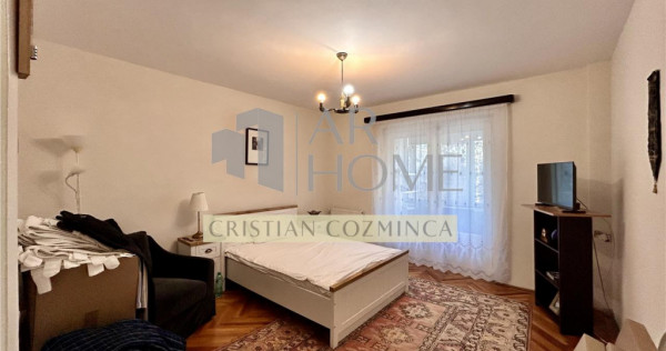 Apartament 2 camere, renovat, centrala proprie, Sud, Ploies