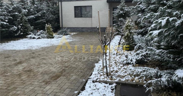 {TEREN 566 MP} Vila Individuala P 1 cu 4 camere - 3 bai - 15