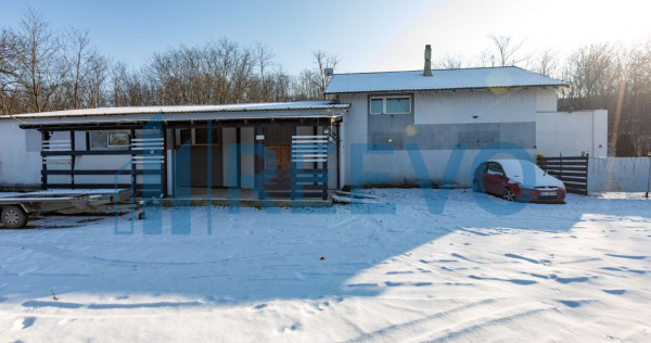 Casă cu Spațiu Comercial in Neamț