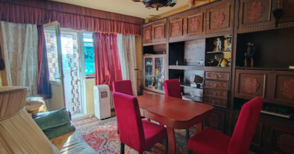 Apartament 2 camere, decomandat, Păltiniș, 4/4.