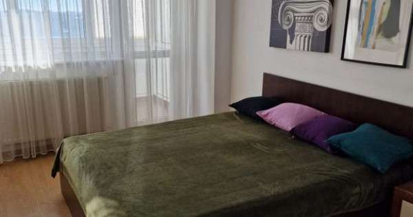 Apartamnet 3 camere 74 mp 1981/ DECOMANDAT / VICTORIEI