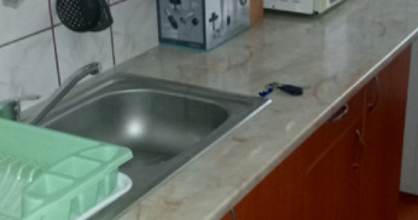 Garsoniera decomandata - zona Bartolomeu