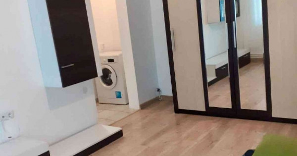 &Icirc;nchiriez apartament 2 camere in spatele liceulului Cerna