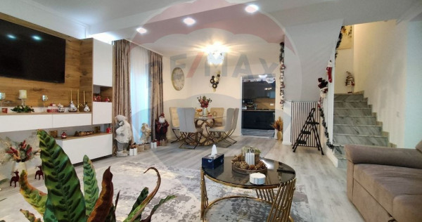 Casă / Vilă cu 5 camere - la 2 minute de Complex Cosmop...