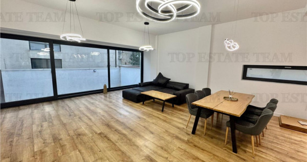 Apartament mobilat si utilat cu 3 camere de inchiriat grad