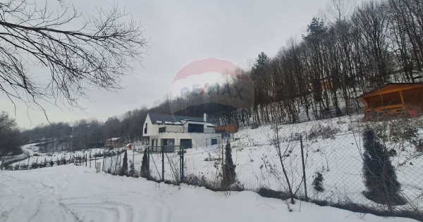 Teren de constructii Cisnadioara, zona Apfelhouse