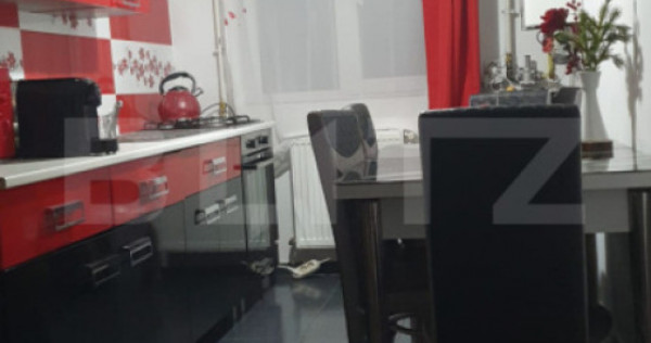 Apartament 2 camere, decomandat, intermediar, Zona Eroilor !