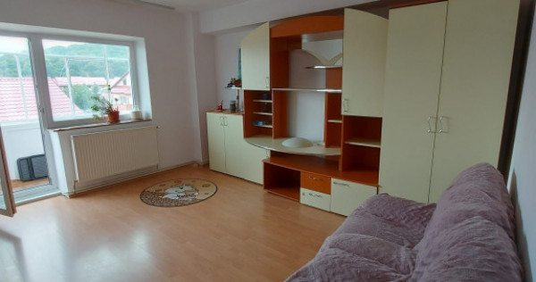 Apartament 3 camere Racadau , Parcul Trandafirilor.165000 E