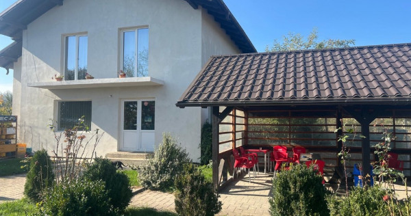 Proprietar, casă+afacere la cheie Hantesti, Suceava