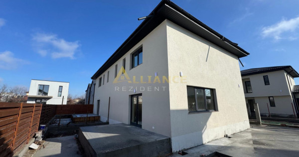 V#226;nzare cas#259; tip duplex &ndash; 4 camere