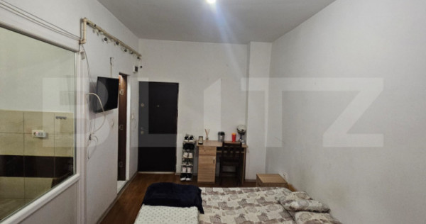 Garsoniera de inchiriat, 28 mp, zona Bularga